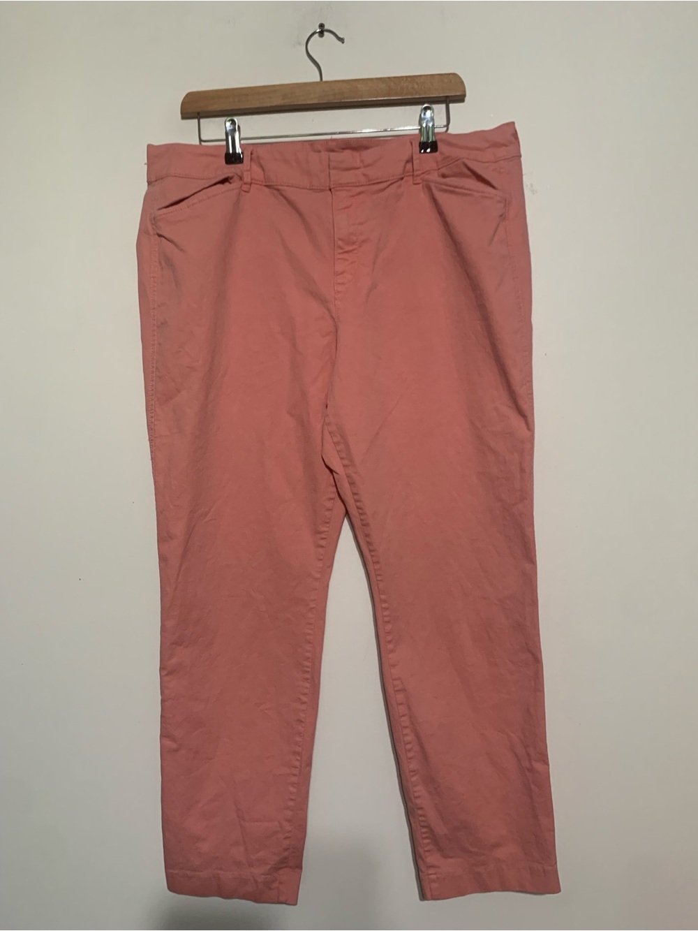 Old Navy Pixie Pants in salmon pink  Size 16